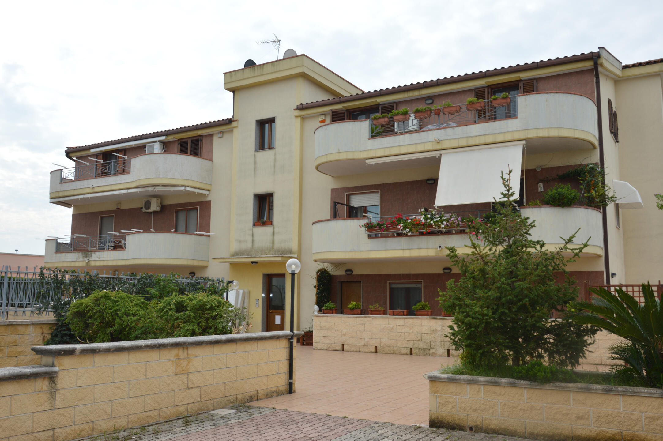 Via Boccherini, 23 - Statte (TA) Realizzazione di complesso edilizio di n°6 unità abitative.